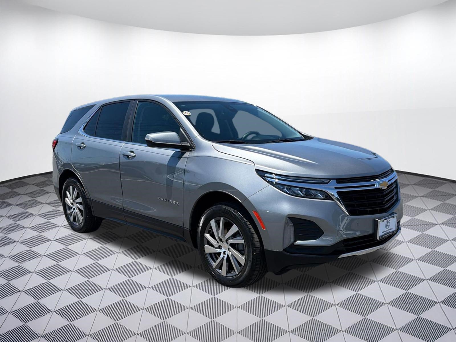 Used 2023 Chevrolet Equinox LT AWD/4WD image 7