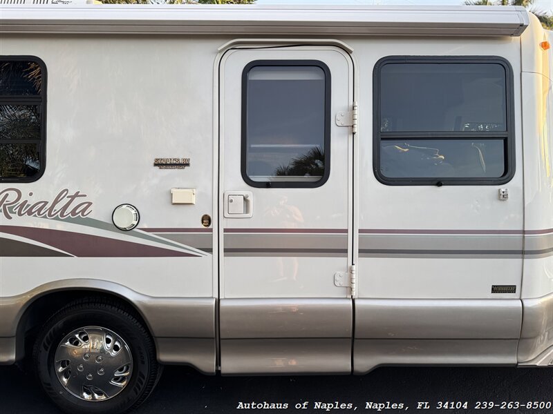 Used 1999 Volkswagen Eurovan FWD image 17