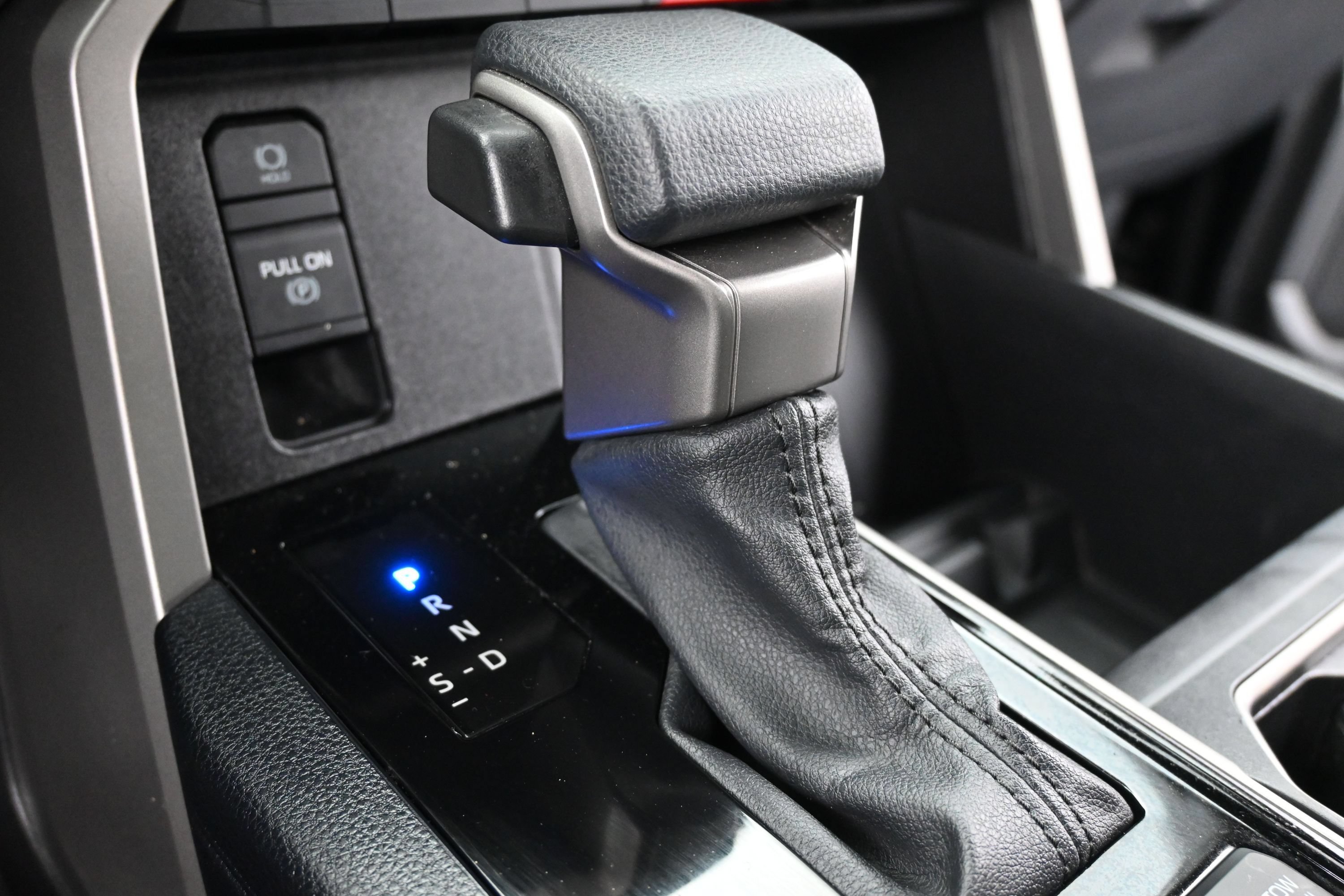 Used 2025 Toyota Tundra SR5 AWD/4WD image 18