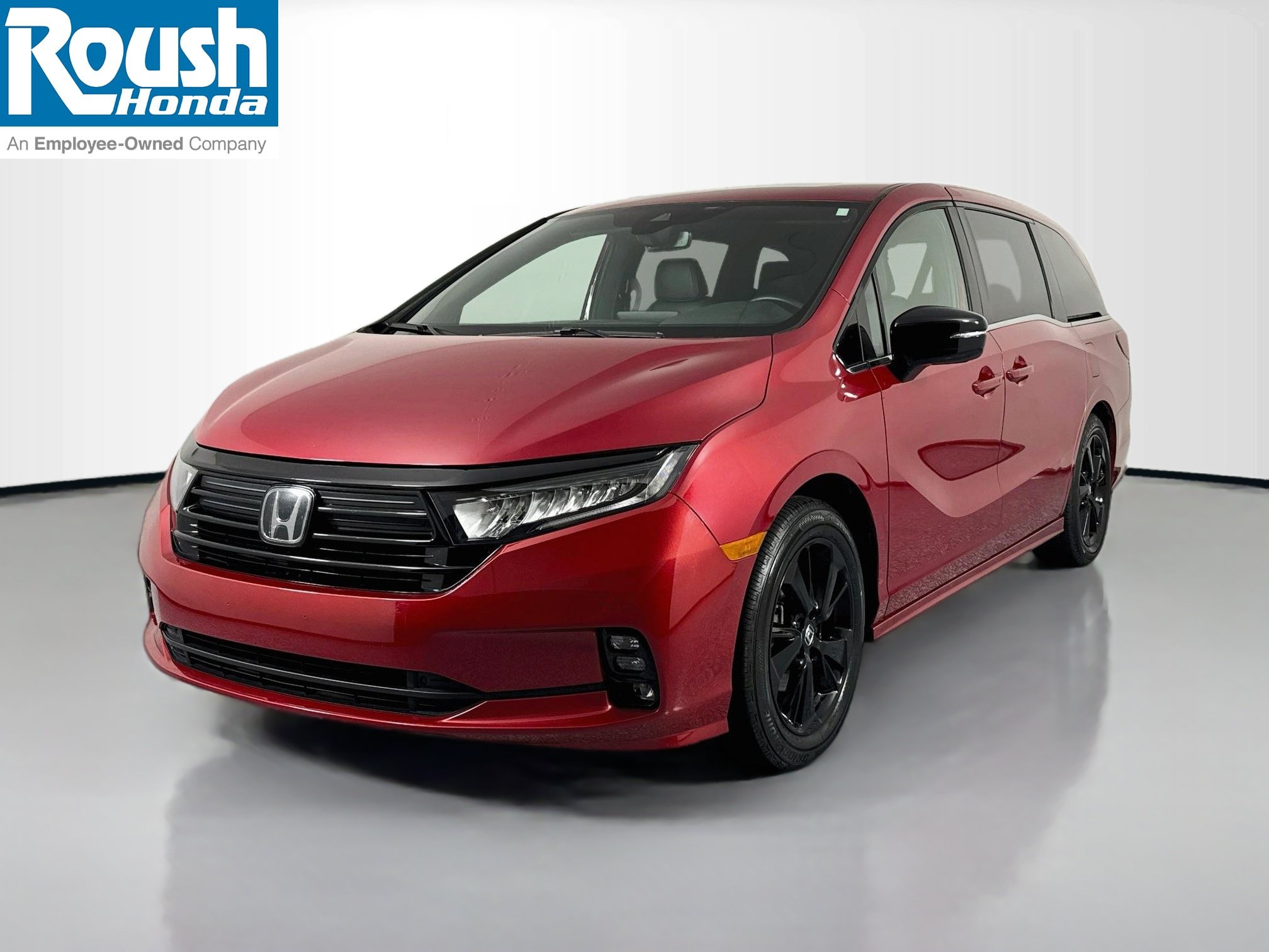 Certified 2024 Honda Odyssey Sport image 1