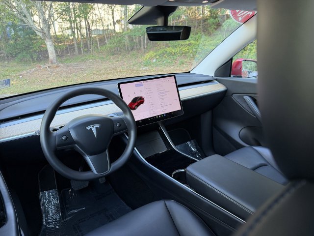 Used 2020 Tesla Model Y Long Range AWD/4WD image 21