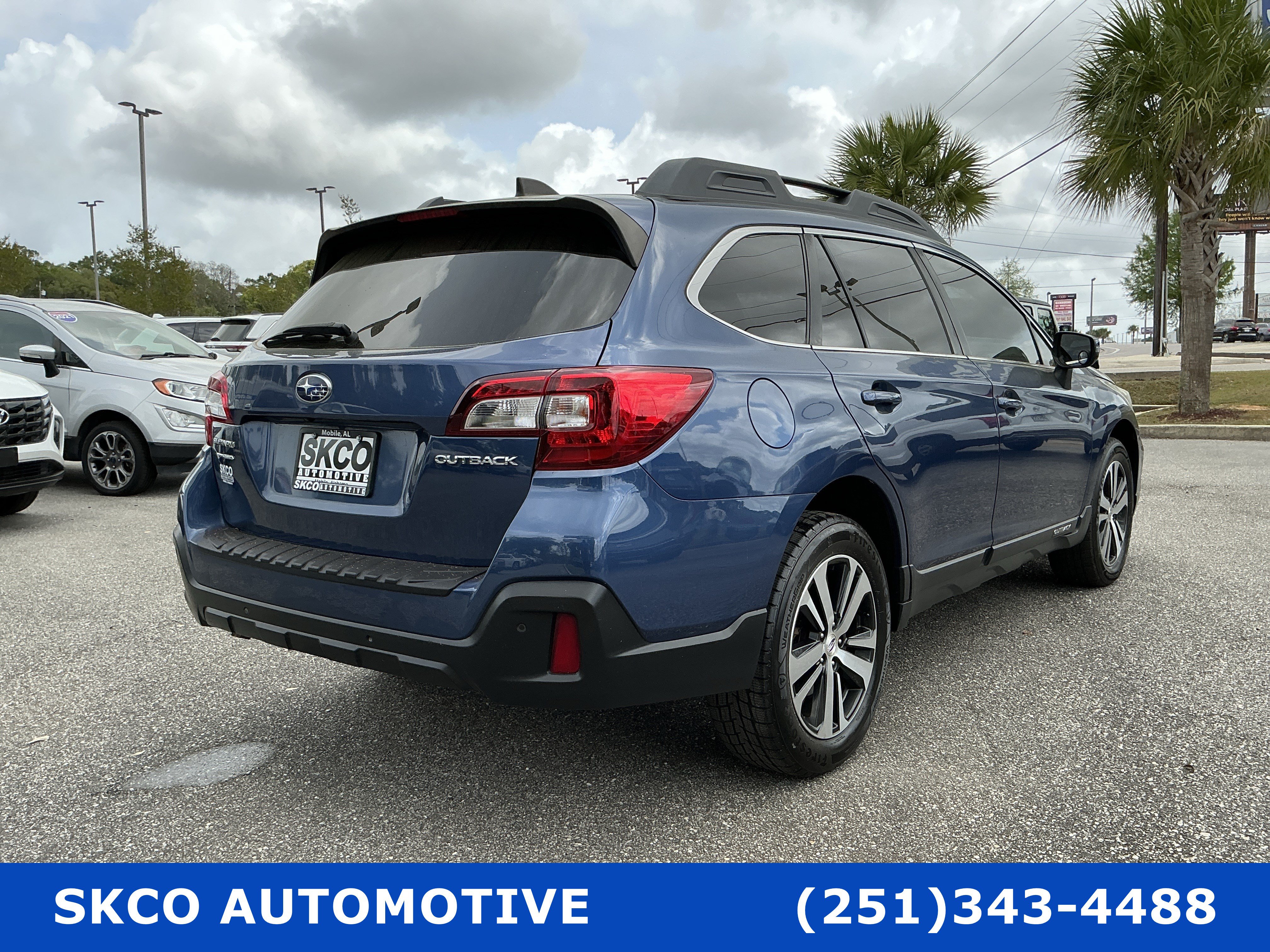 Used 2019 Subaru Outback 2.5i Limited AWD/4WD image 5