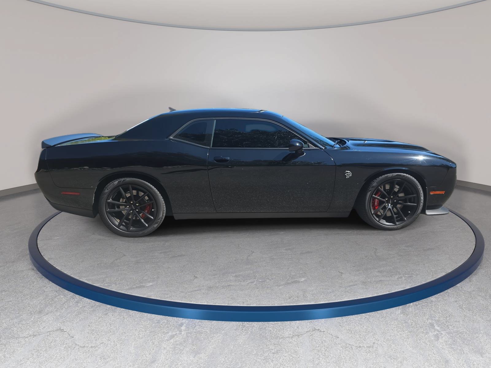Used 2023 Dodge Challenger SRT Hellcat w/ Driver Convenience Group RWD image 4