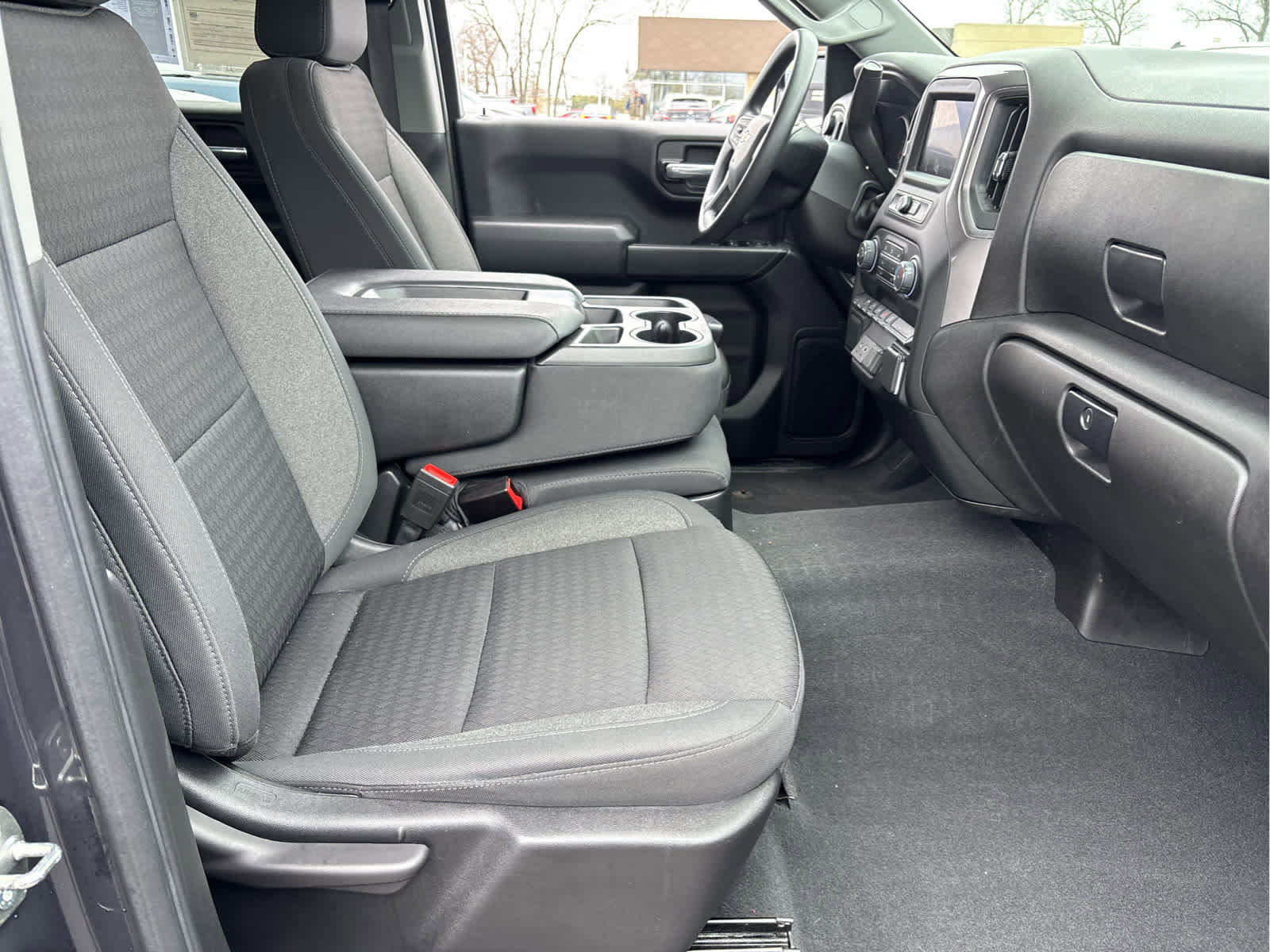 Certified 2022 Chevrolet Silverado 1500 Custom w/ LPO, Dark Essentials Package AWD/4WD image 21