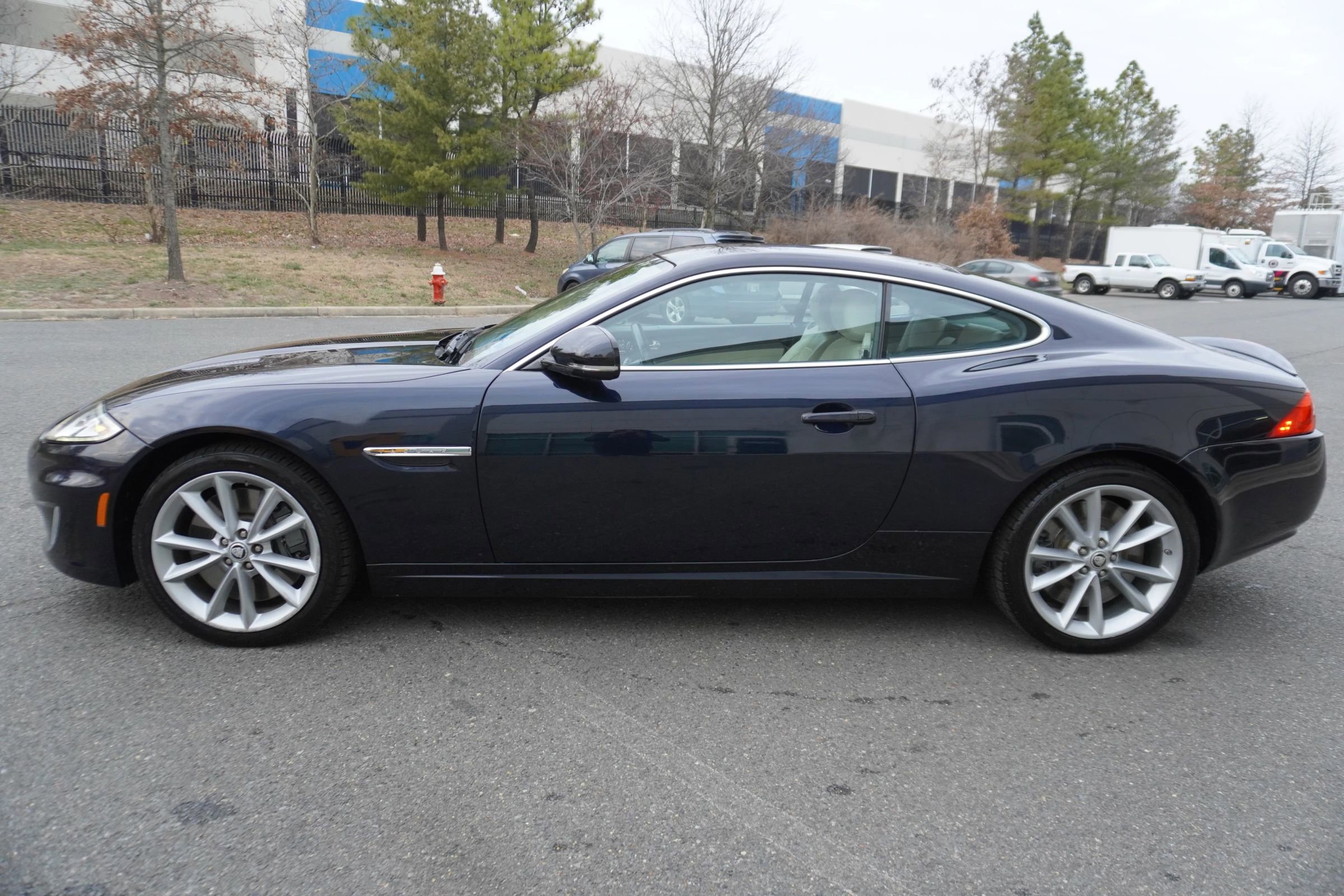 Used 2012 Jaguar XKR R image 5