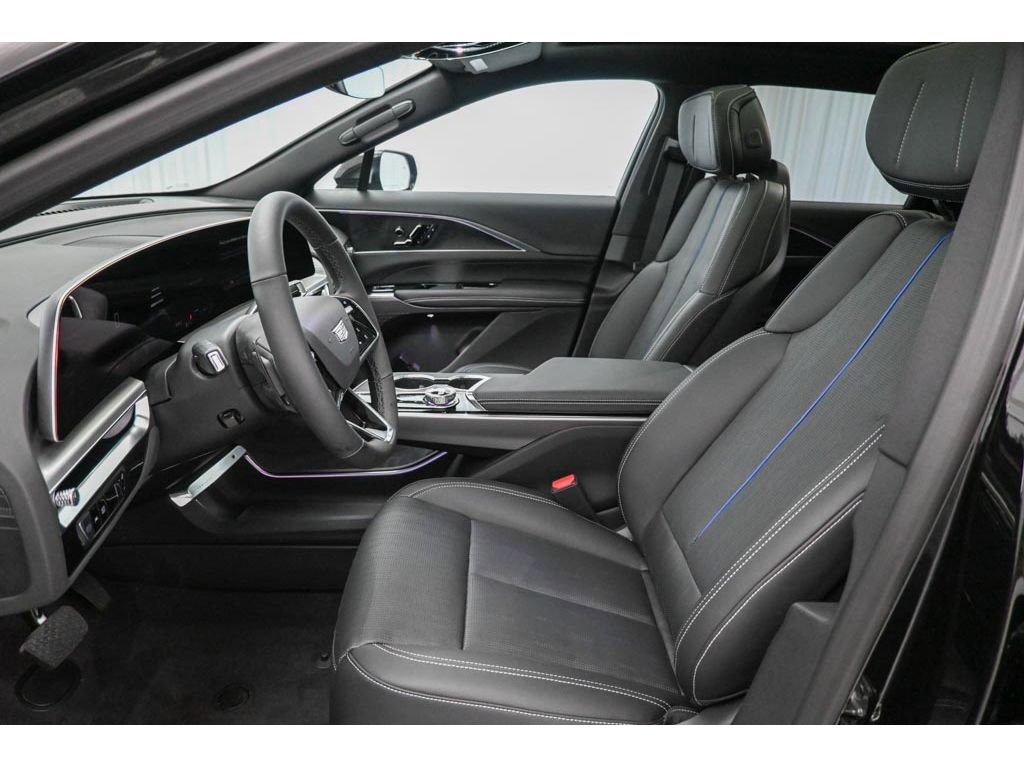 New 2025 Cadillac Lyriq Sport image 20