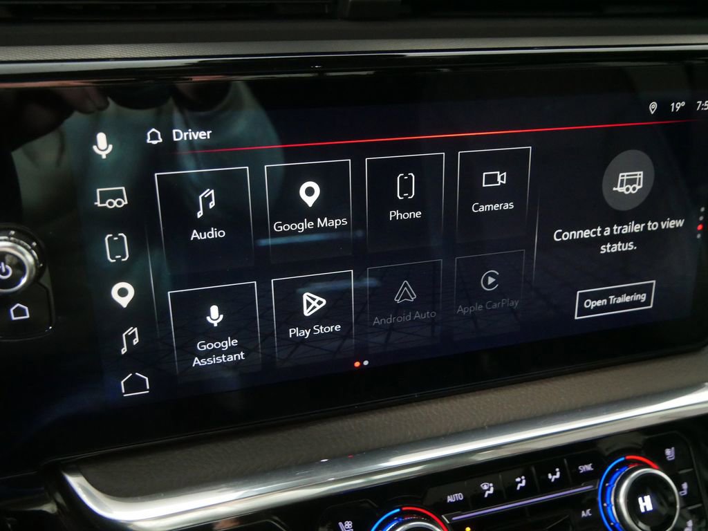 Used 2024 GMC Sierra 3500 Denali w/ Denali Reserve Package image 30