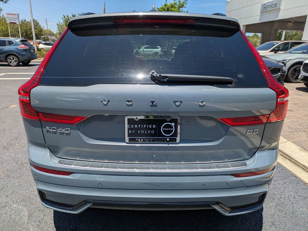 Certified 2023 Volvo XC60 B5 Plus w/ Climate Package FWD image 5