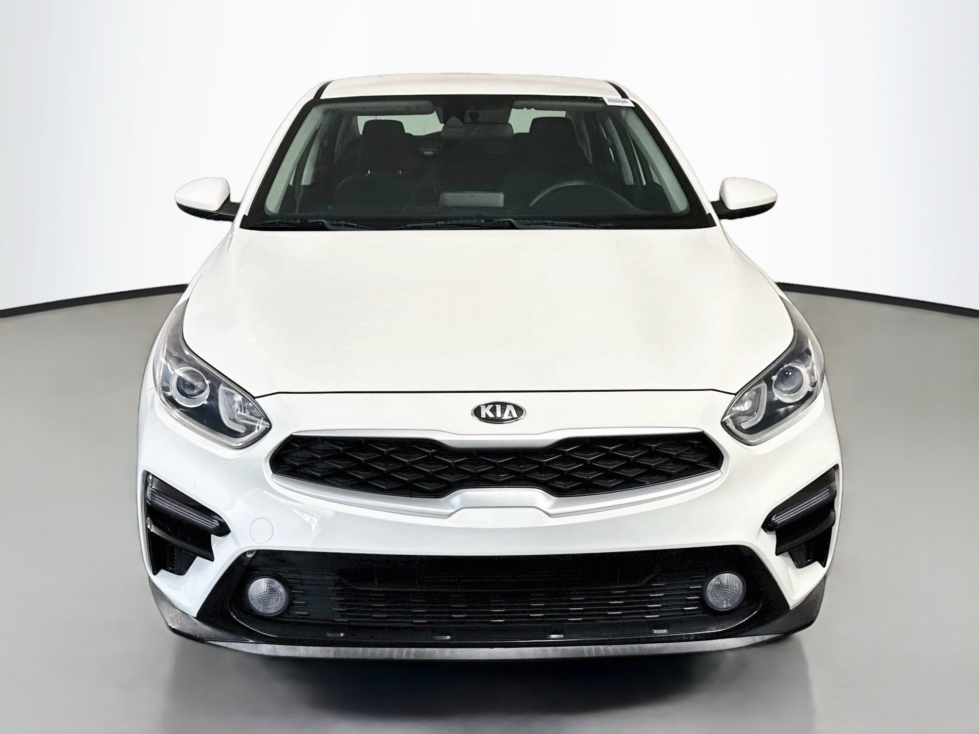Used 2019 Kia Forte LXS FWD image 2