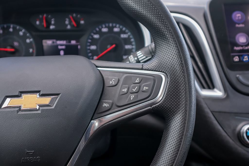 Used 2023 Chevrolet Malibu LT FWD image 13