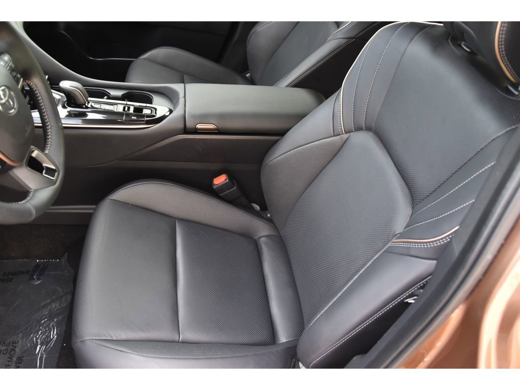 Used 2024 Toyota Crown Platinum image 12