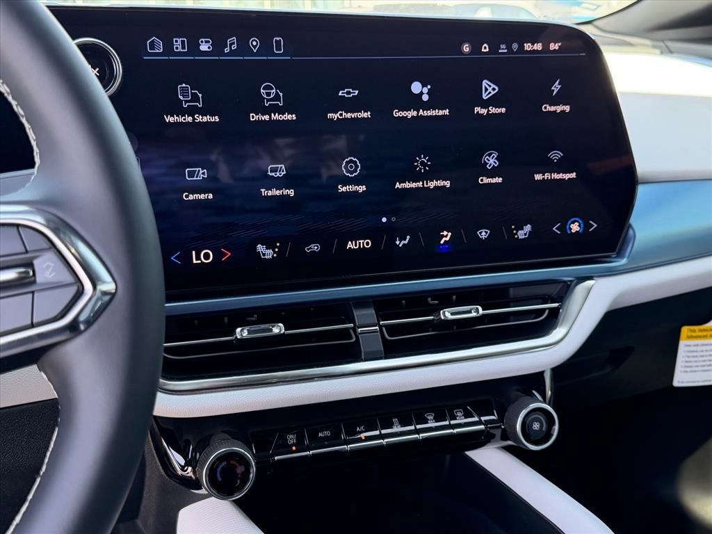 New 2026 Chevrolet Equinox EV LT AWD/4WD image 11