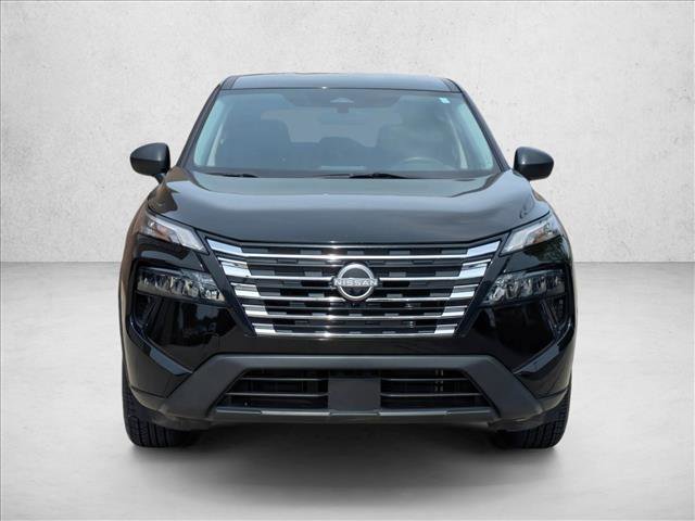 Used 2024 Nissan Rogue S video 2