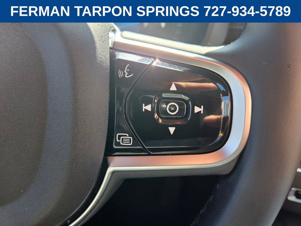 Used 2025 Volvo XC60 B5 Ultra w/ Protection Package Premier image 29
