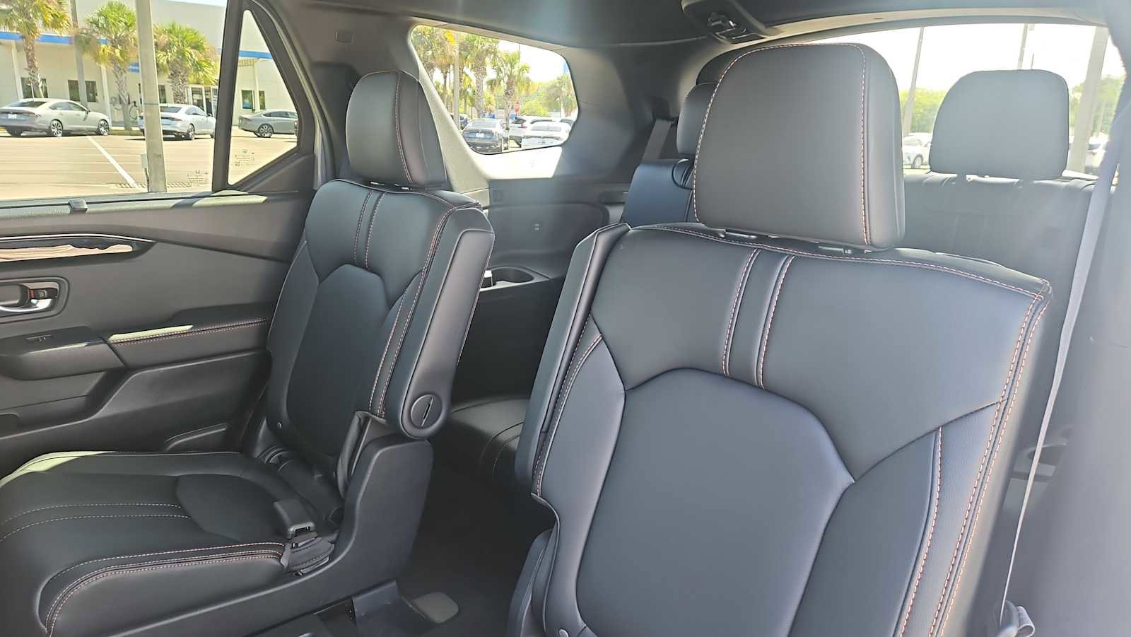 Certified 2025 Honda Pilot TrailSport image 25
