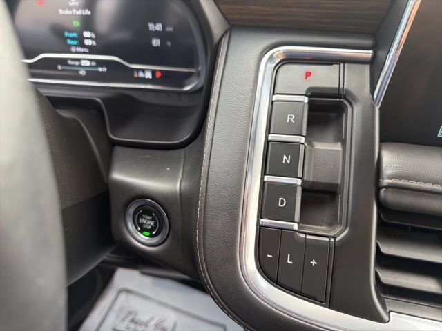 Used 2024 Chevrolet Tahoe High Country w/ Advanced Technology Package AWD/4WD image 24