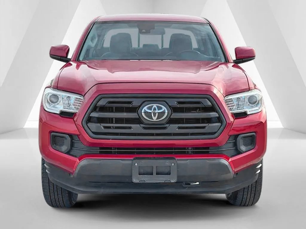 Used 2018 Toyota Tacoma SR w/ SR Convenience Package AWD/4WD image 2