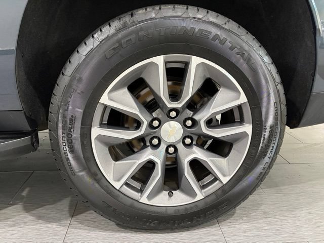 Used 2021 Chevrolet Suburban LT AWD/4WD image 23