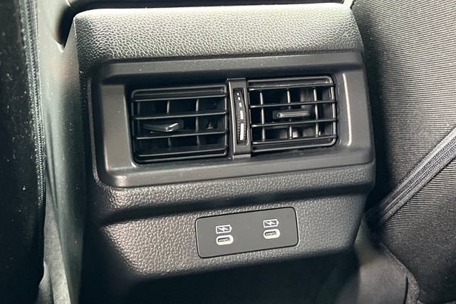 Used 2025 Honda Accord SE image 15