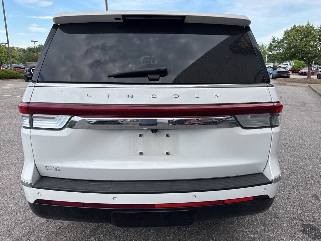 Used 2022 Lincoln Navigator Reserve AWD/4WD image 10