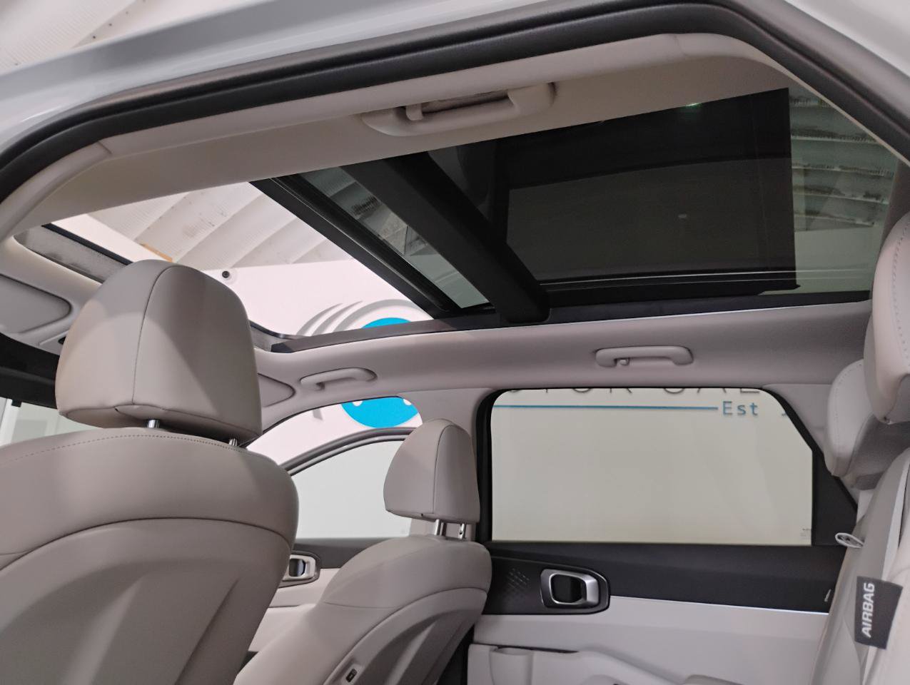 Used 2025 Kia Sorento S w/ Panoramic Sunroof Package FWD image 41