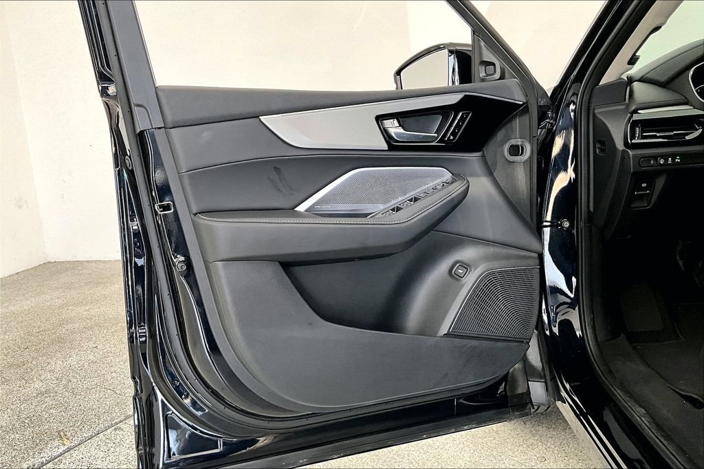 Certified 2026 Acura MDX w/ Technology Package FWD image 22
