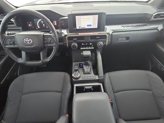 Used 2025 Toyota Tacoma SR5 image 9