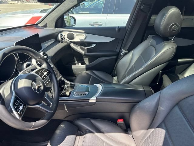 Used 2022 Mercedes-Benz GLC 300 image 5