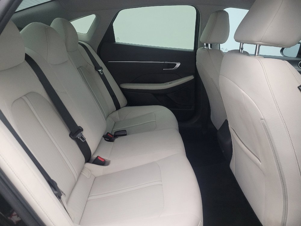 Used 2022 Hyundai Sonata SE image 19