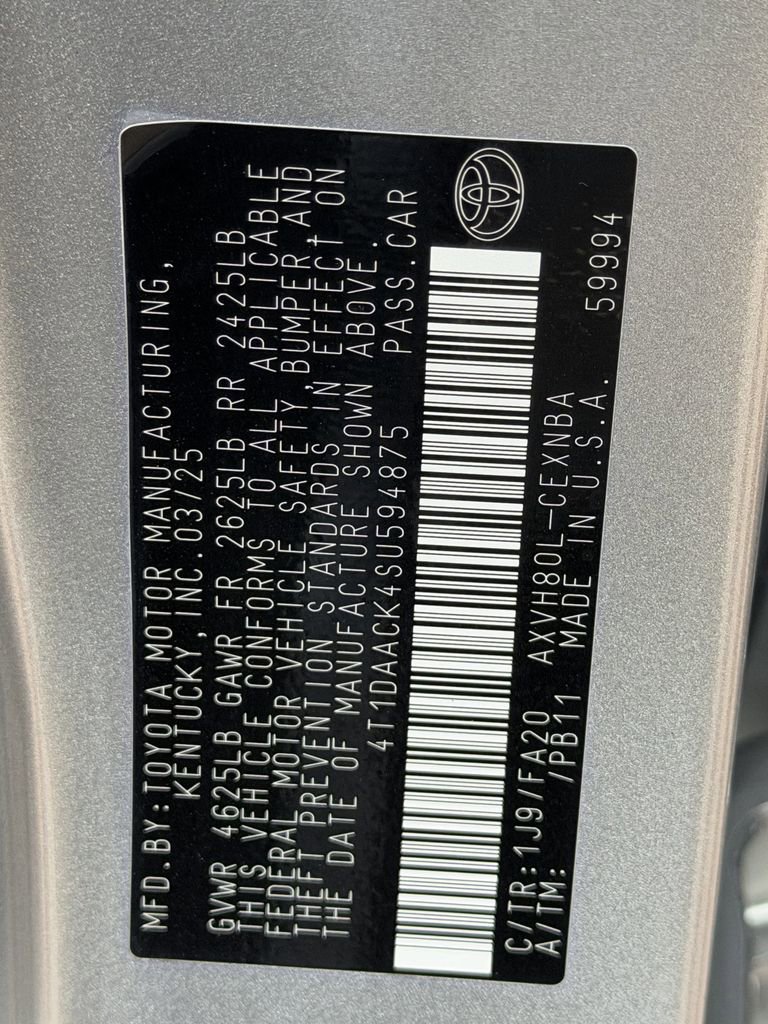 Used 2025 Toyota Camry LE FWD image 31