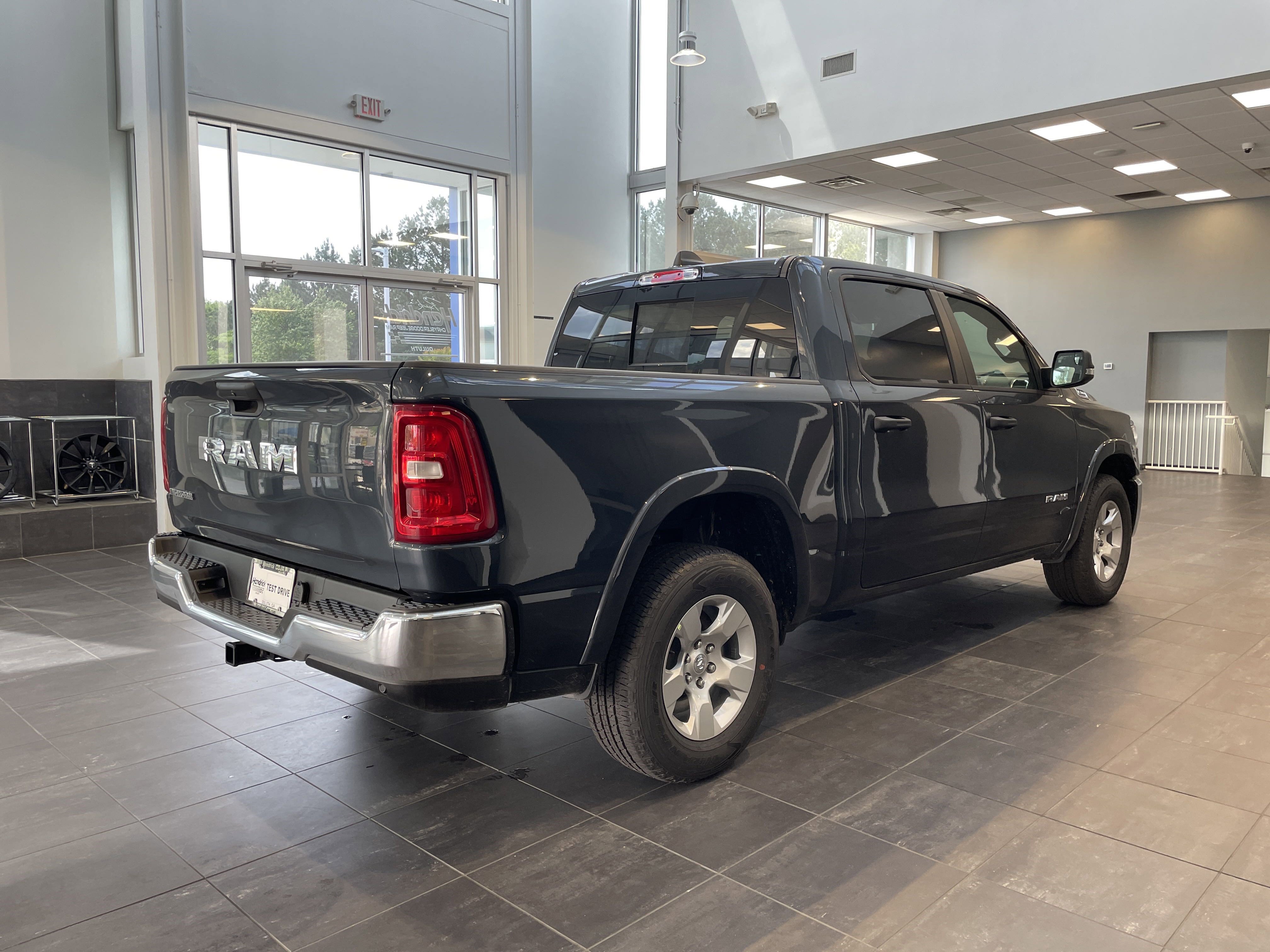 Certified 2025 RAM 1500 Big Horn image 14
