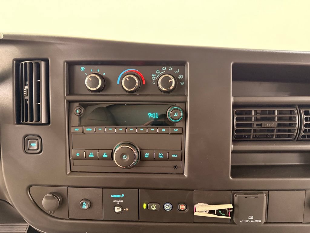 New 2025 Chevrolet Express 3500 w/ Power Convenience Package RWD image 20