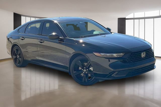 Used 2024 Honda Accord Sport image 3