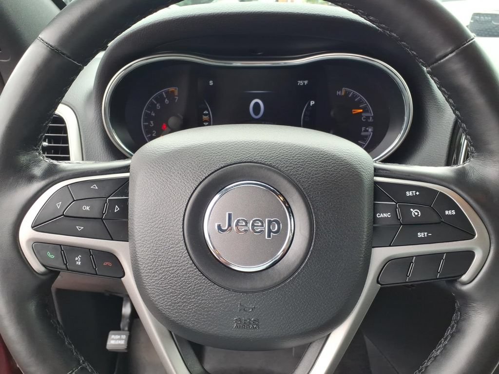 Used 2021 Jeep Grand Cherokee Limited AWD/4WD image 5