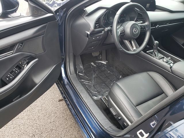 Used 2024 MAZDA MAZDA3 s FWD image 10