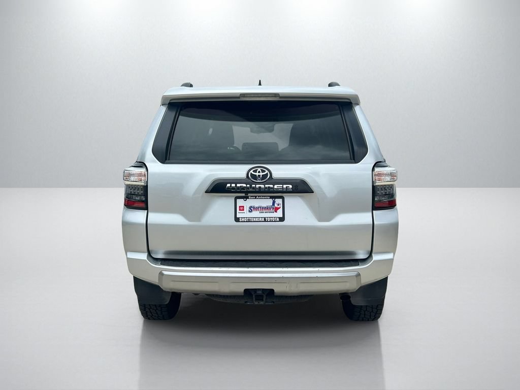 Certified 2021 Toyota 4Runner TRD Off-Road Premium w/ Moonroof Package AWD/4WD image 6