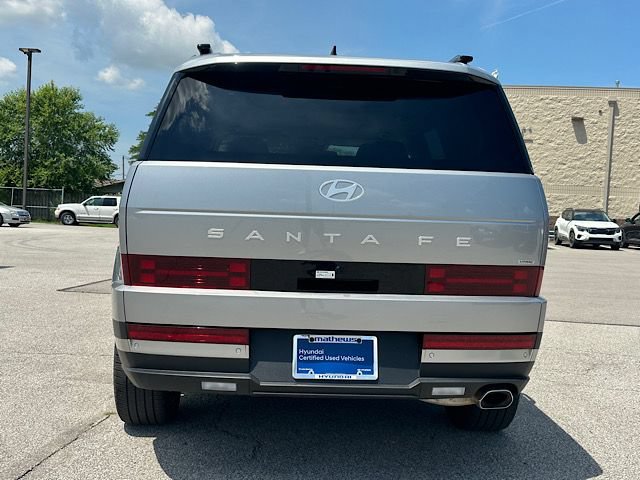 Used 2024 Hyundai Santa Fe Limited AWD/4WD image 6