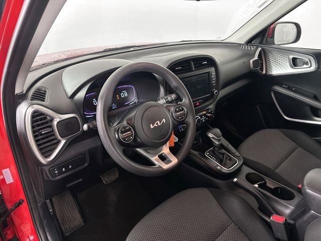 Used 2023 Kia Soul LX w/ Option Group 015 image 17