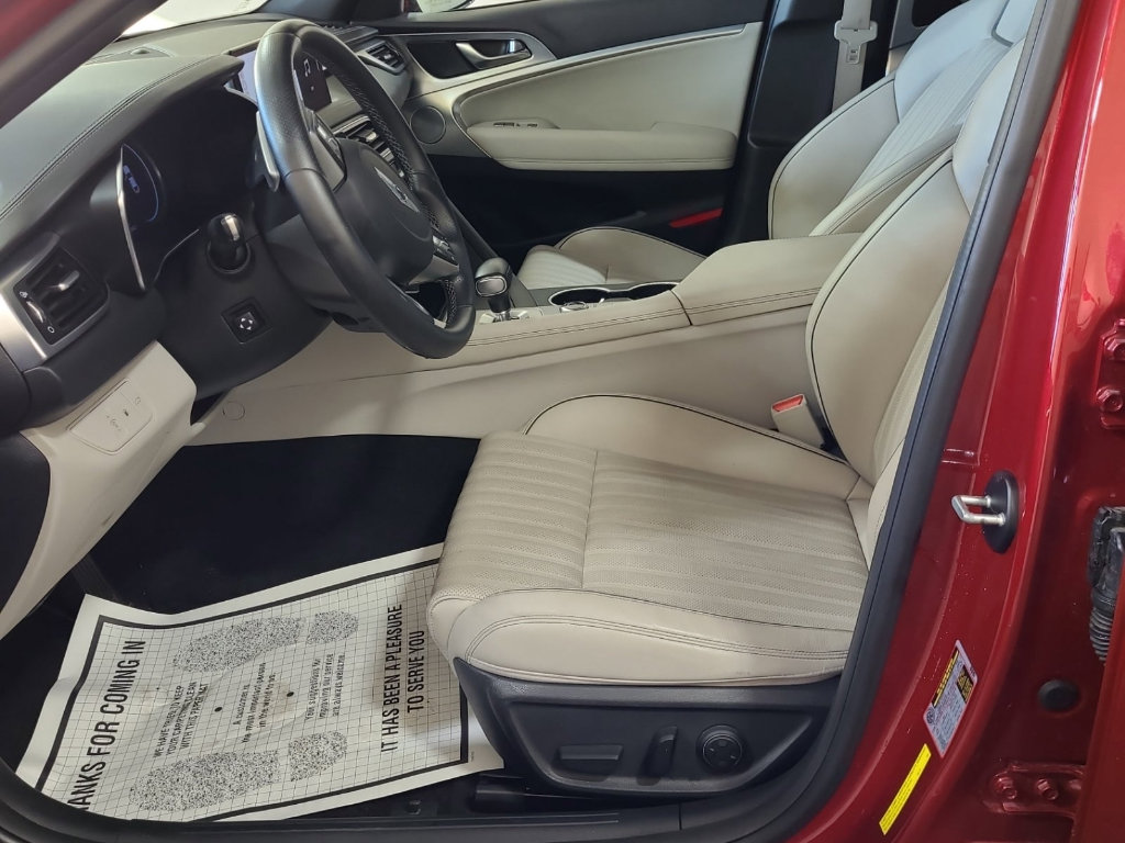 Used 2022 Genesis G70 2.0T w/ Prestige Package image 9