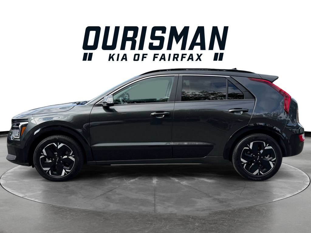 Used 2023 Kia Niro Wind w/ Wind Preserve Package FWD image 3