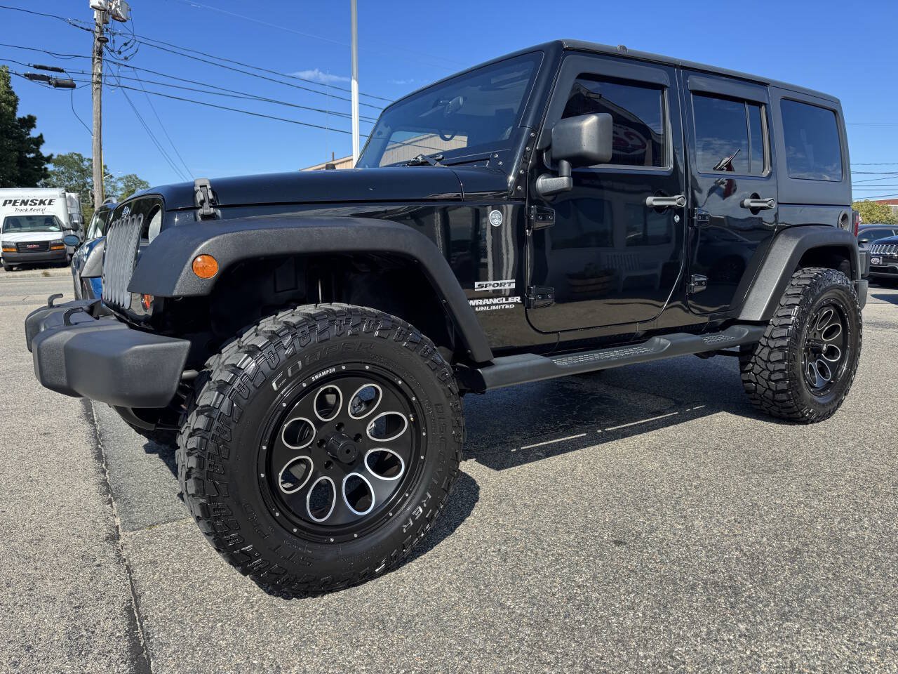 Used 2012 Jeep Wrangler Unlimited Sport AWD/4WD image 3