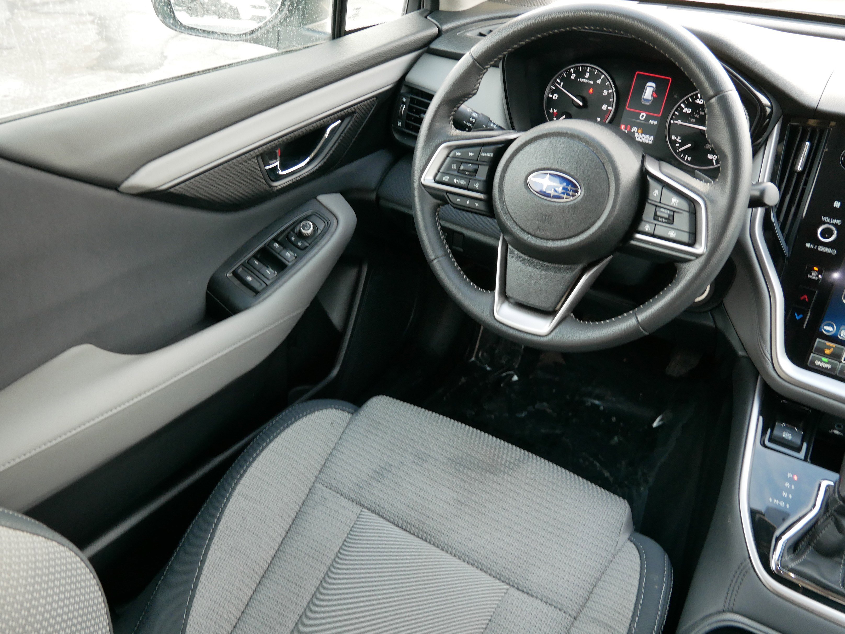 Certified 2025 Subaru Outback Premium image 9