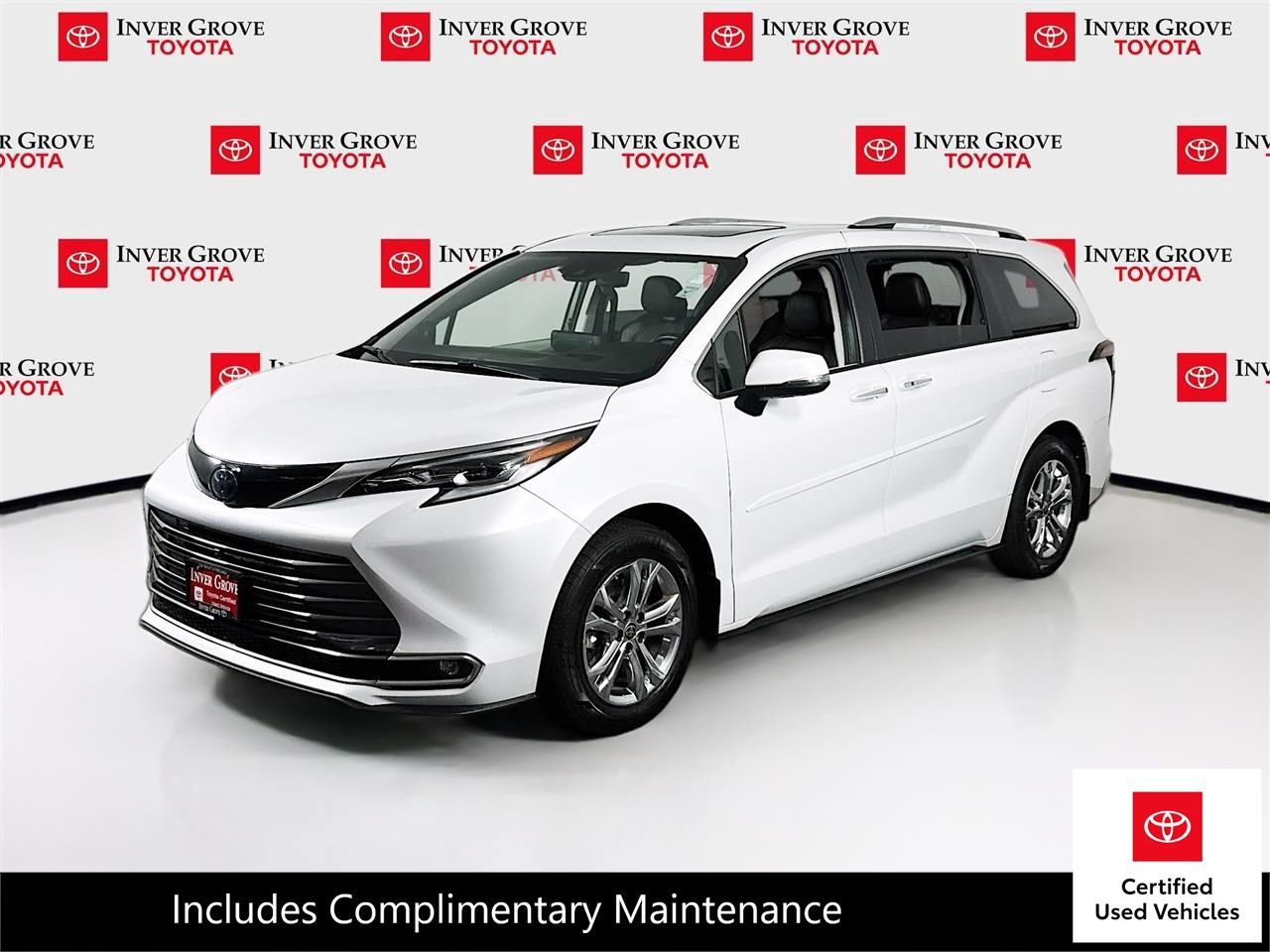 Certified 2022 Toyota Sienna Platinum
