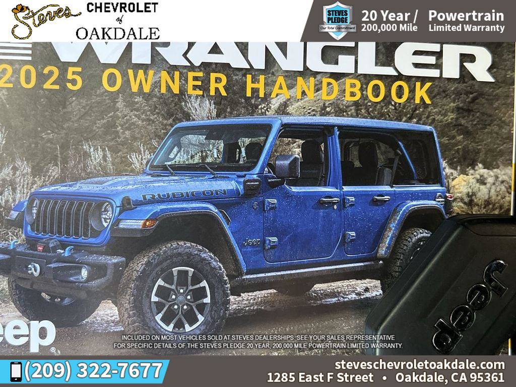 Used 2025 Jeep Wrangler Unlimited Rubicon AWD/4WD image 36