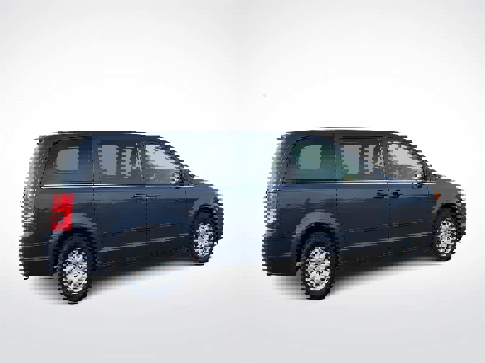 Used 2009 Chrysler Town & Country LX image 9