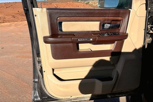 Used 2013 RAM 2500 Laramie w/ Convenience Group image 20