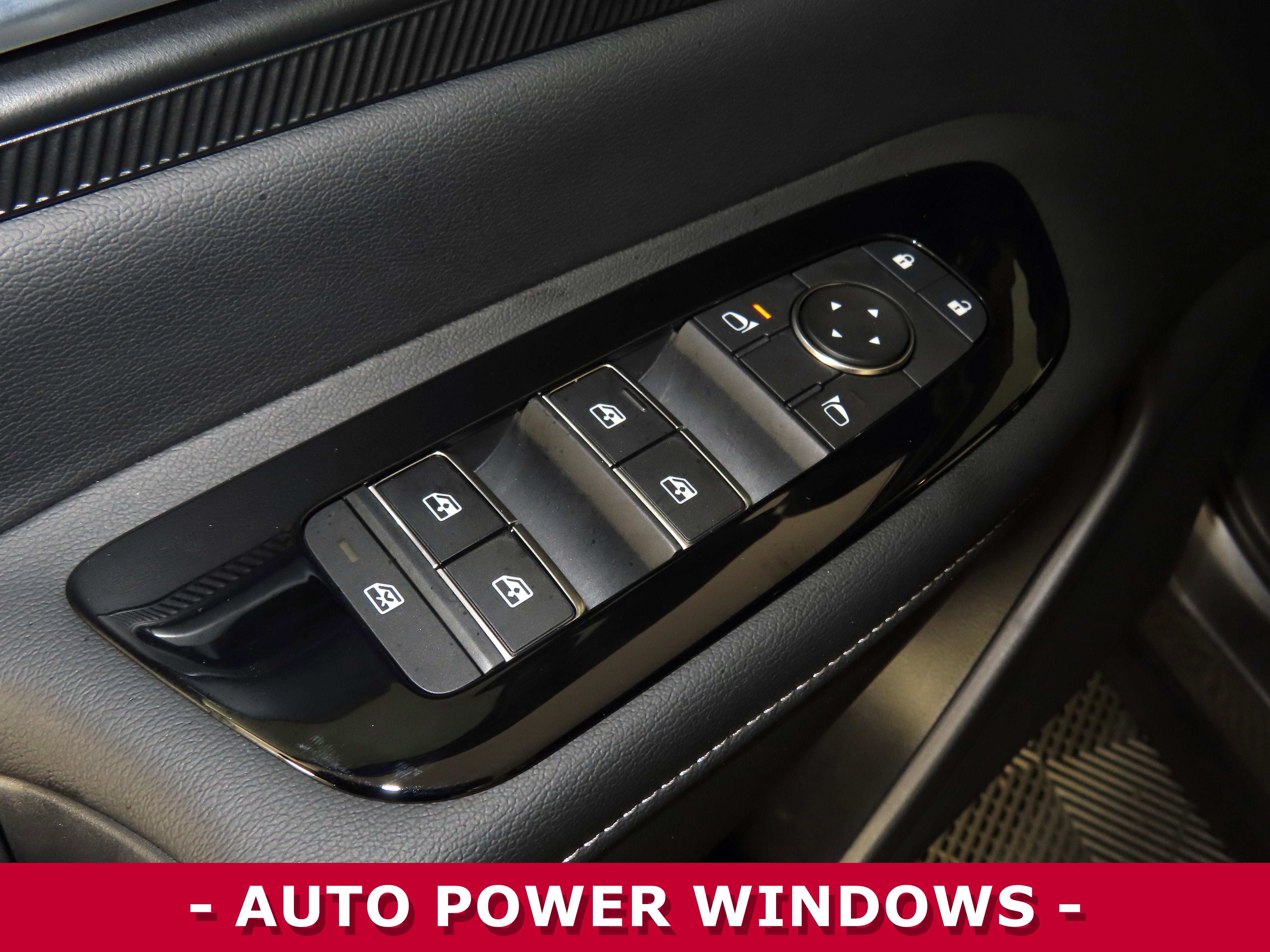 Certified 2025 Nissan Murano SV image 20