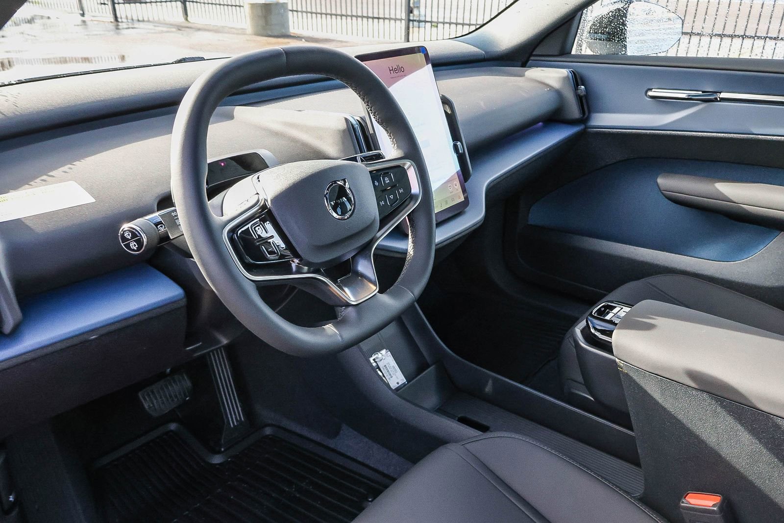 New 2026 Volvo EX30 Plus w/ Climate Package image 26