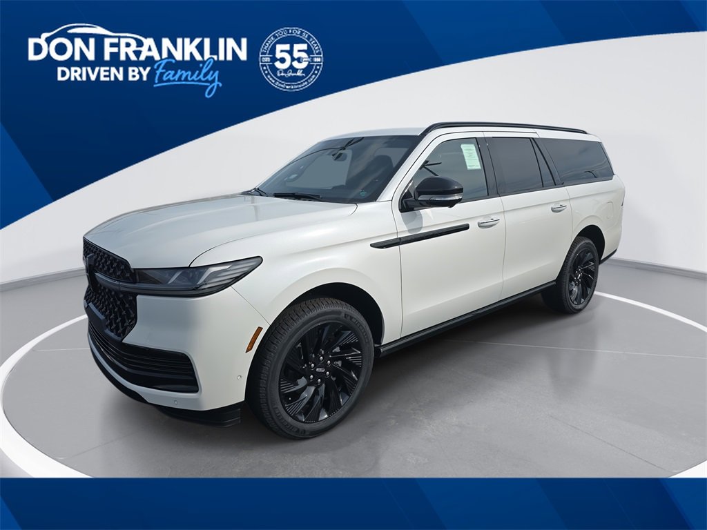 New 2025 Lincoln Navigator L Reserve w/ Jet Appearance Package image 1