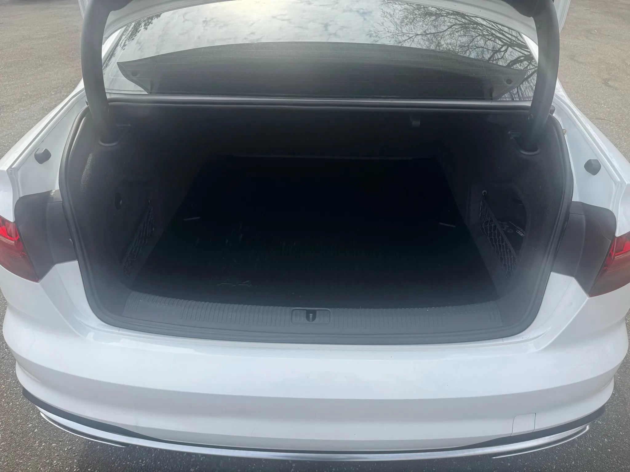 Used 2020 Audi A4 2.0T Premium w/ Convenience Package image 21